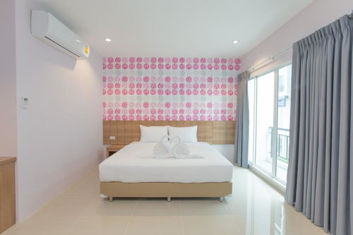 曼谷卧室旅馆 叻抛101巷 The Bedroom Ladprao 101 Agoda 网上最低价格保证,即时订房服务